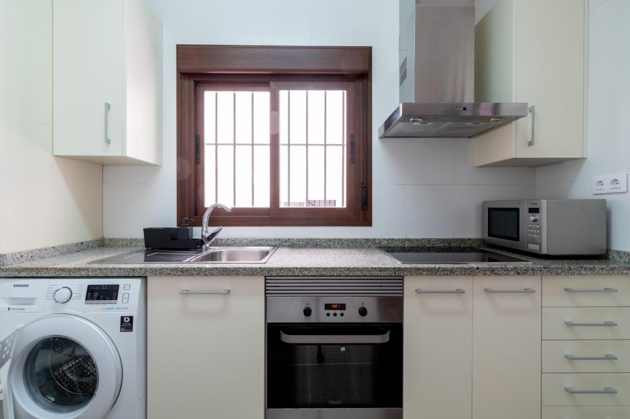 Holi-Rent Cuna เซบีญา ภายนอก รูปภาพ