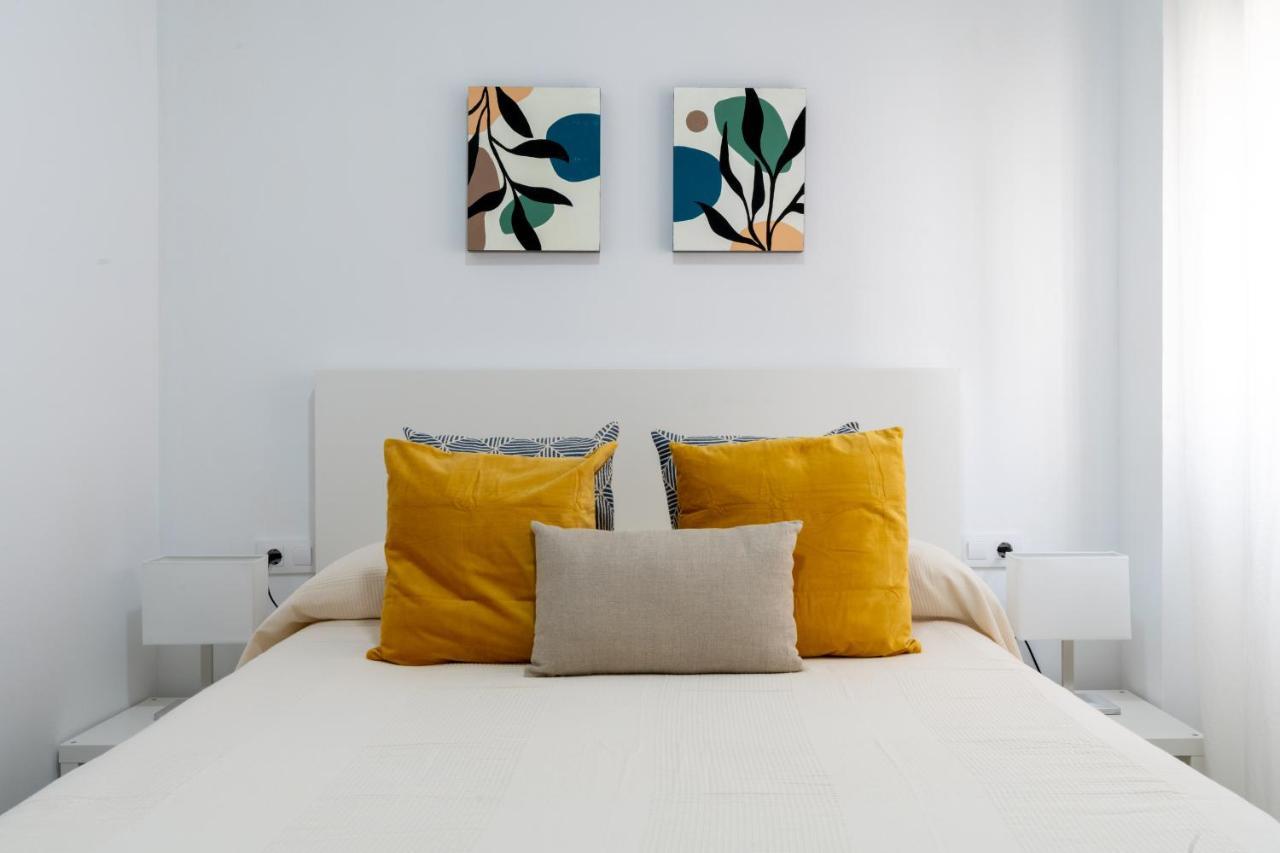 Holi-Rent Cuna เซบีญา ภายนอก รูปภาพ